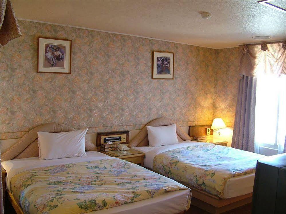 Hara Zuru Hotel Taoyuan Zewnętrze zdjęcie