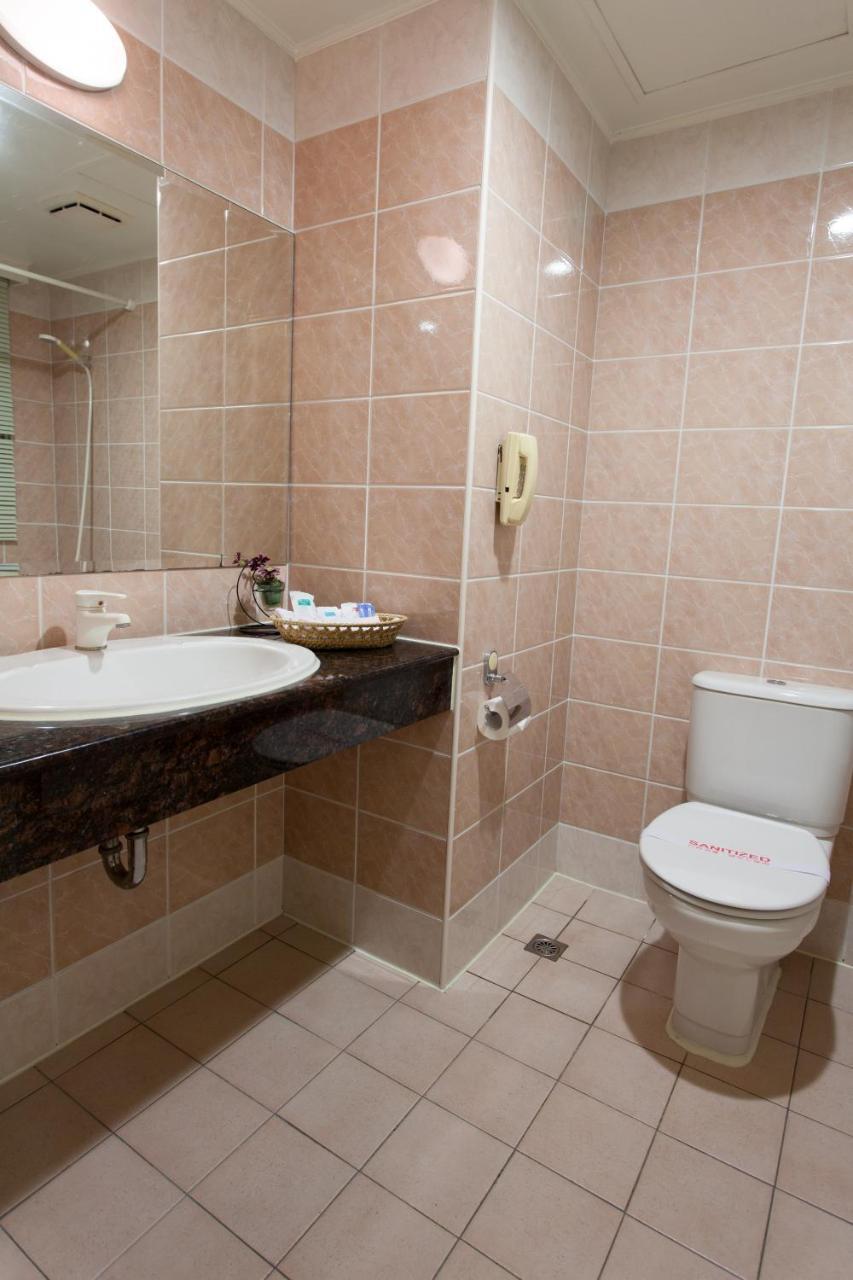 Hara Zuru Hotel Taoyuan Zewnętrze zdjęcie